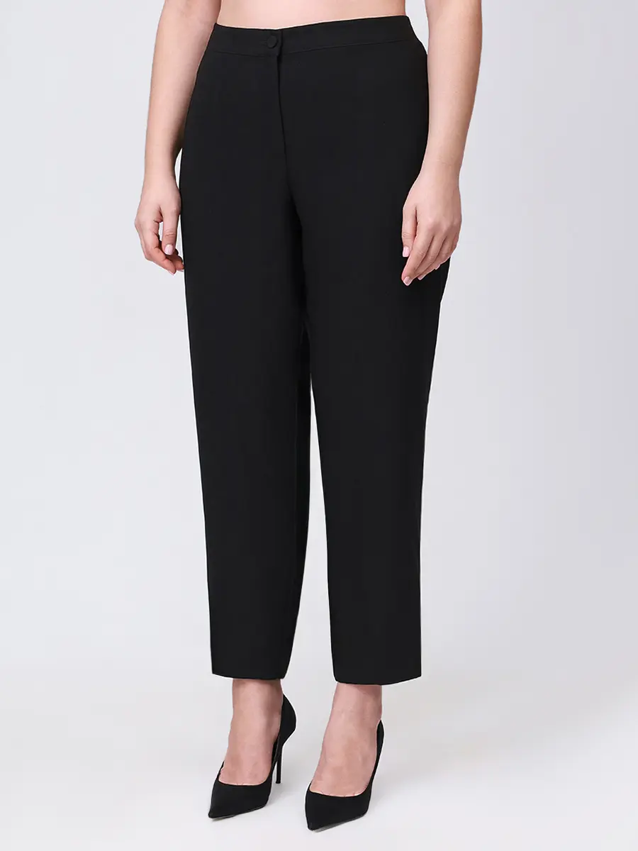 Костюм однотонный