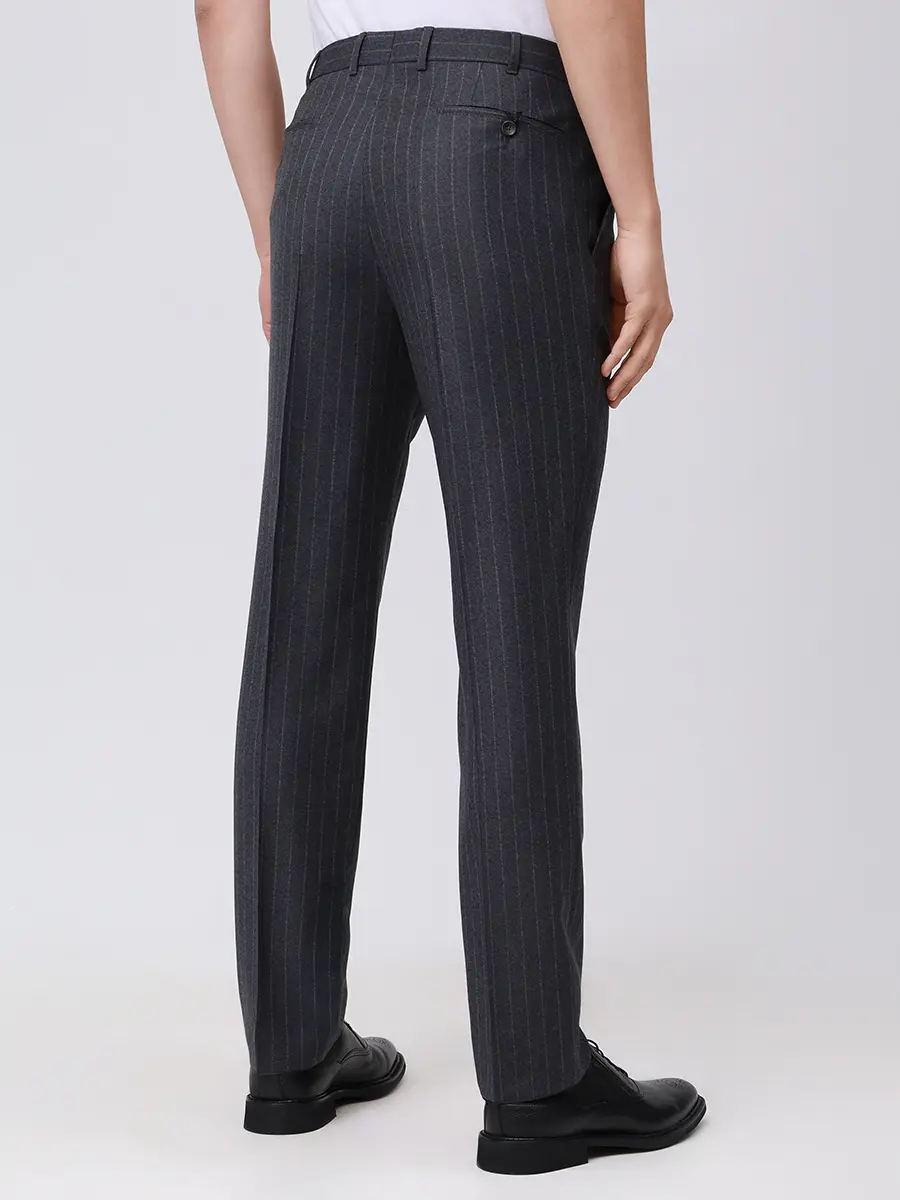 Костюм шерстяной