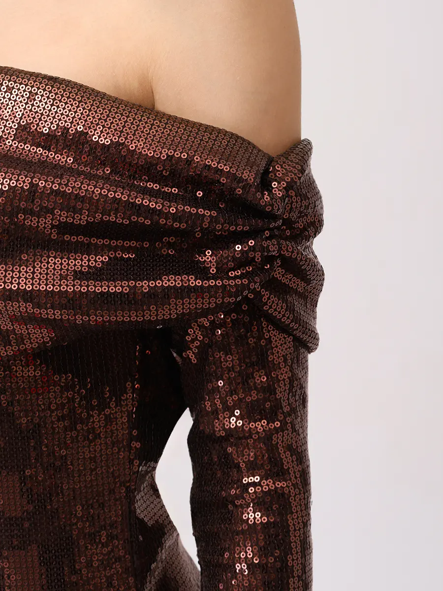 Блуза с пайетками