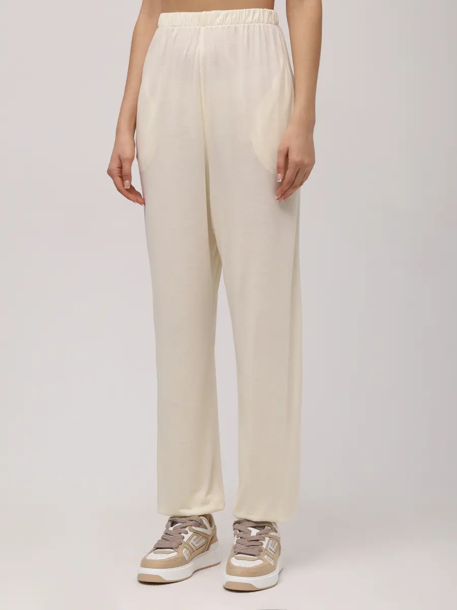 Джоггеры из молока