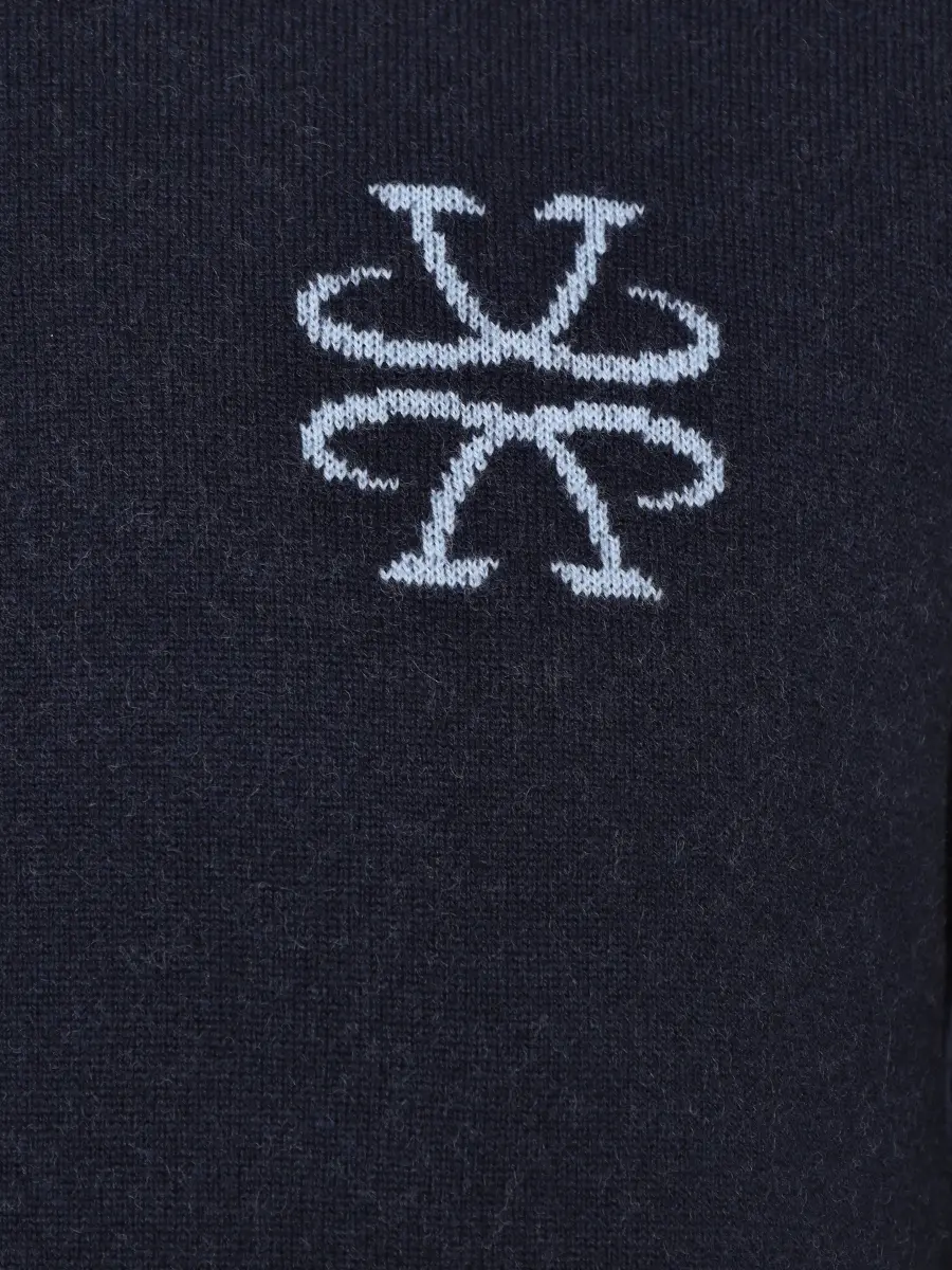 Джемпер шерстяной