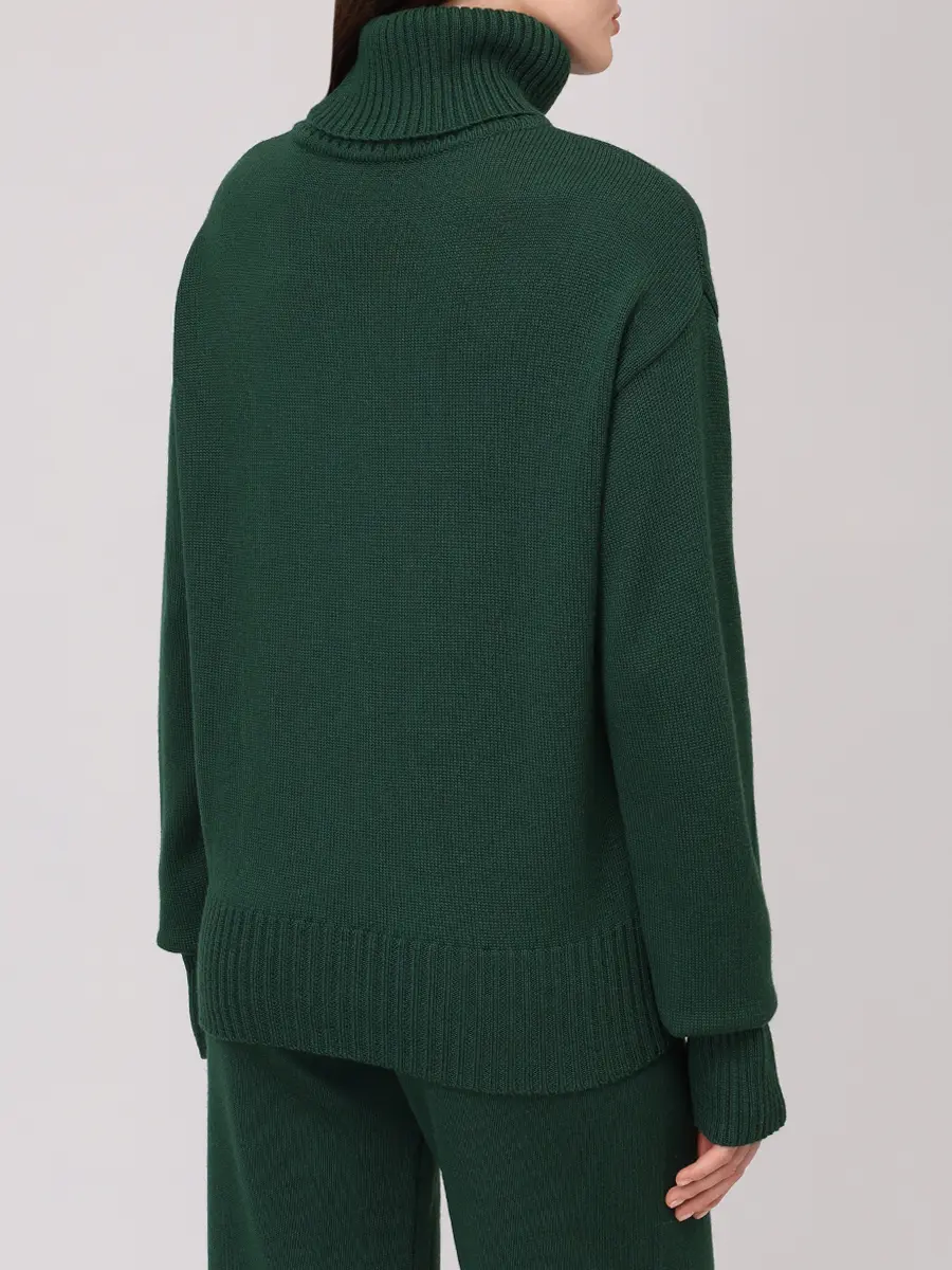 Свитер шерстяной