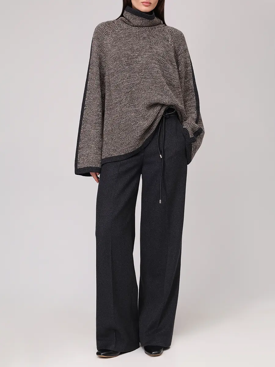 Свитер шерстяной