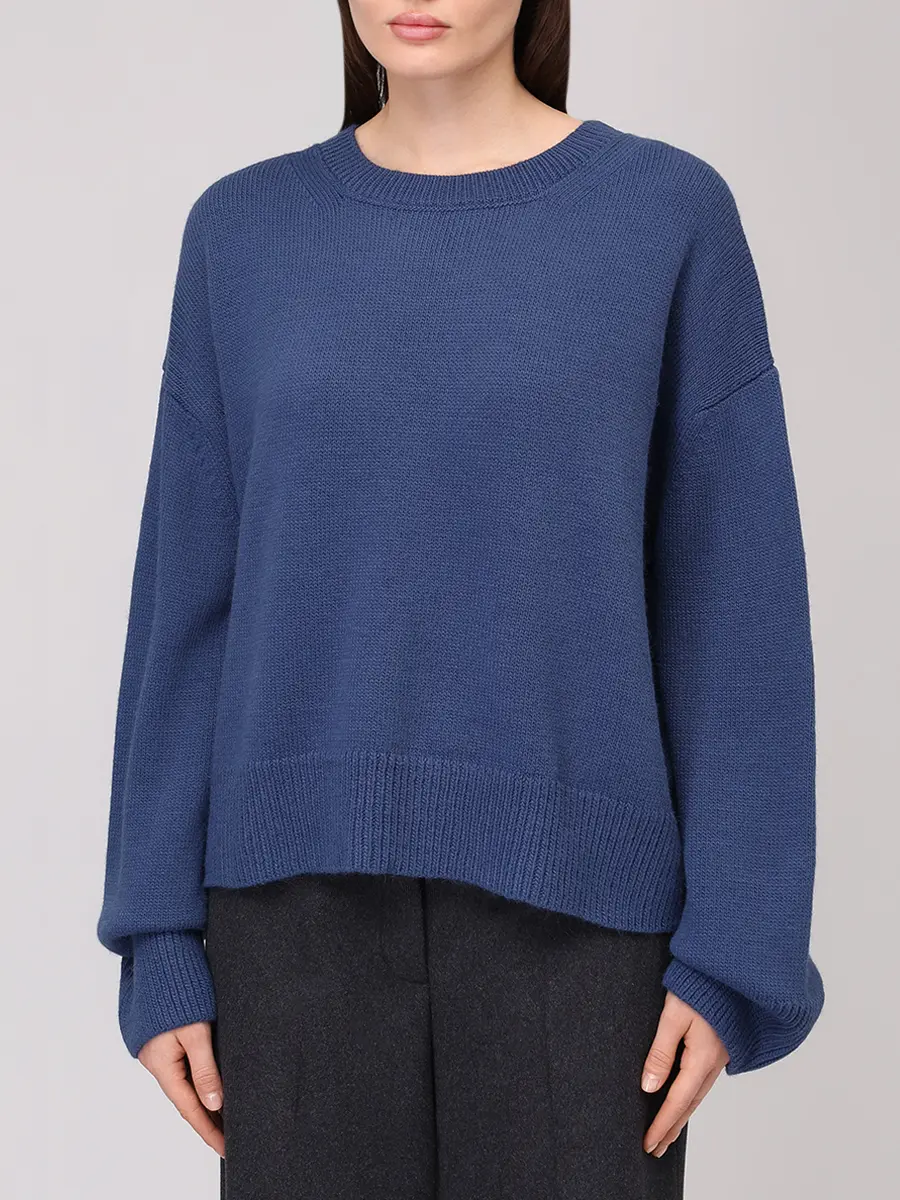 Свитер шерстяной