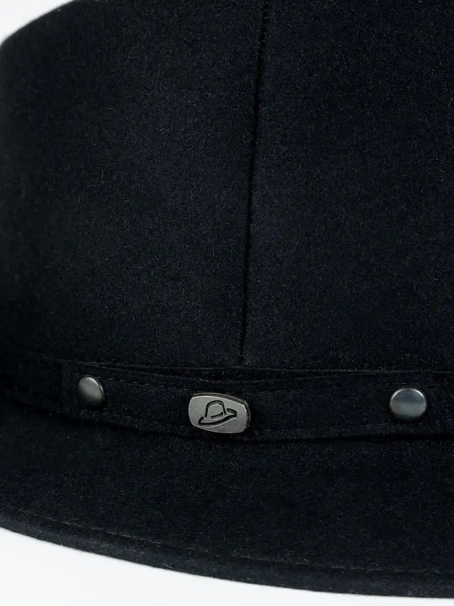 Шляпа из шерсти