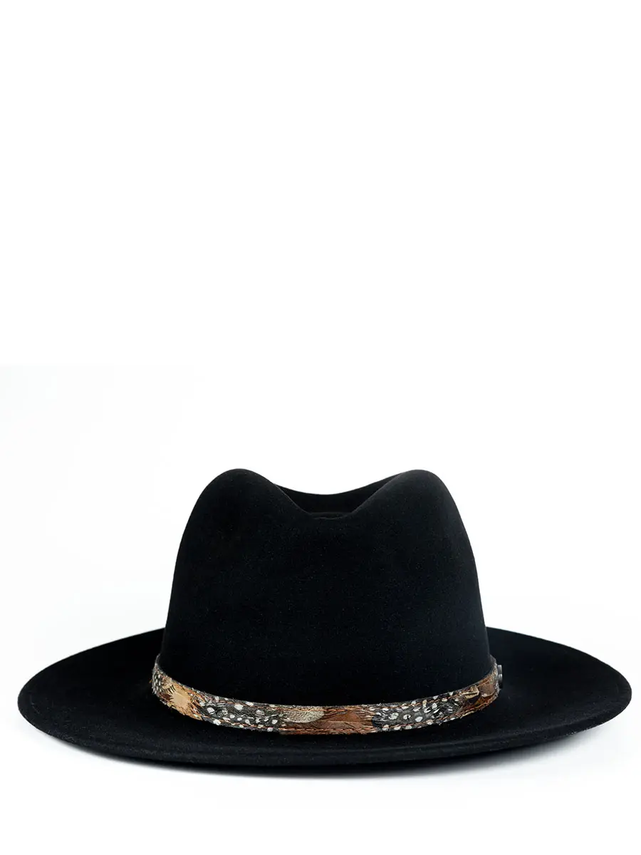 Шляпа из шерсти