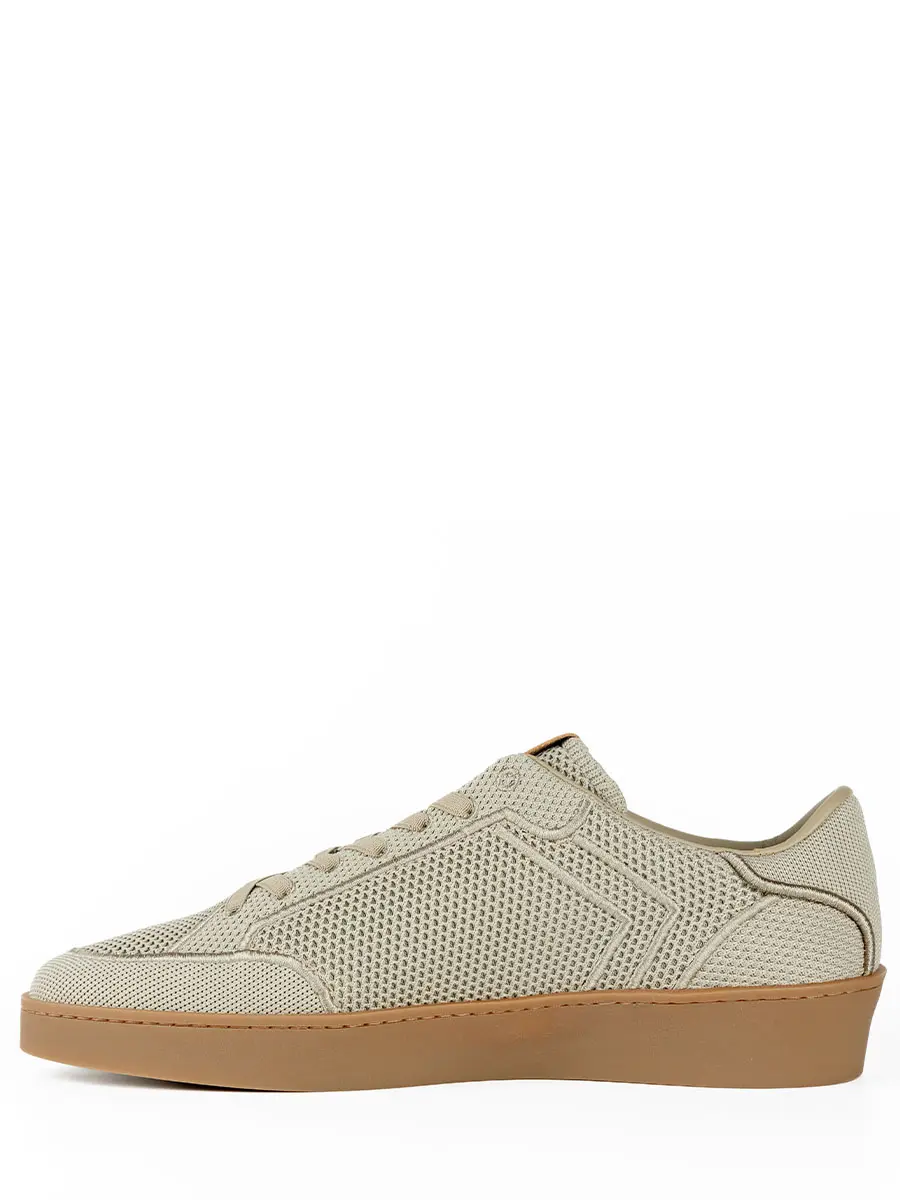 Кроссовки однотонные