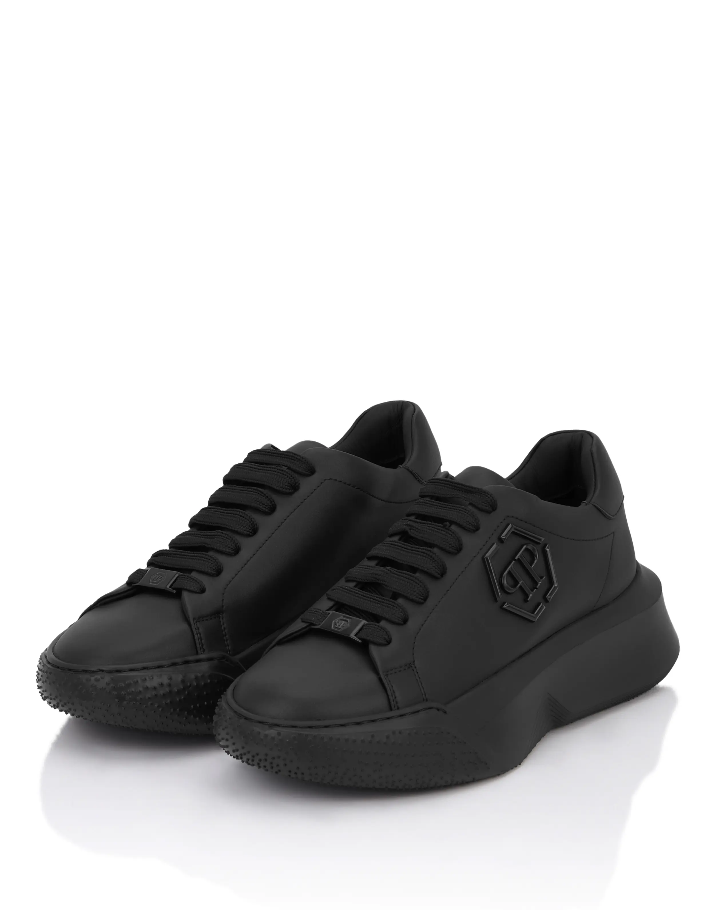 Кроссовки кожаные