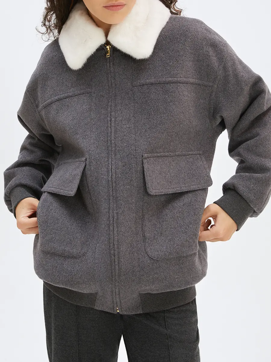 Бомбер с мехом норки