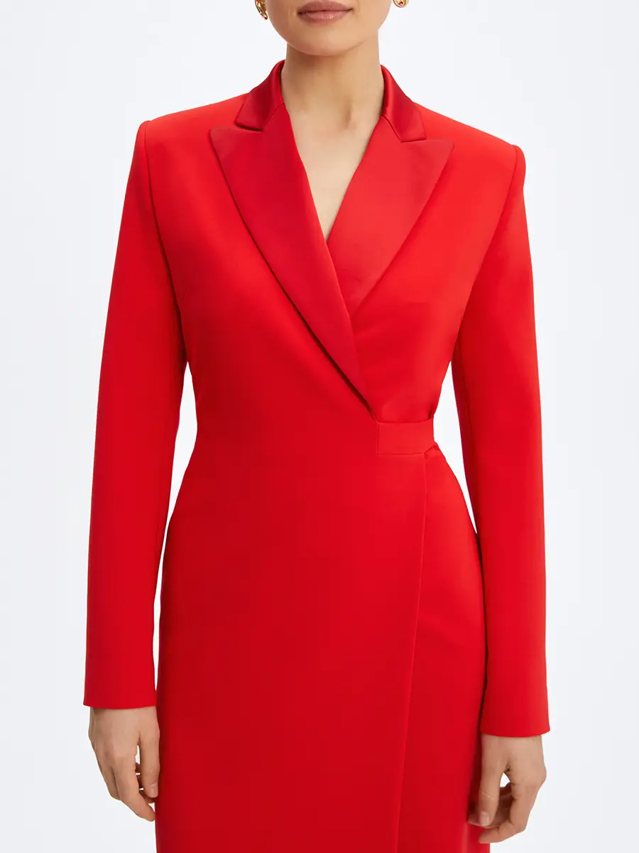 Платье однотонное