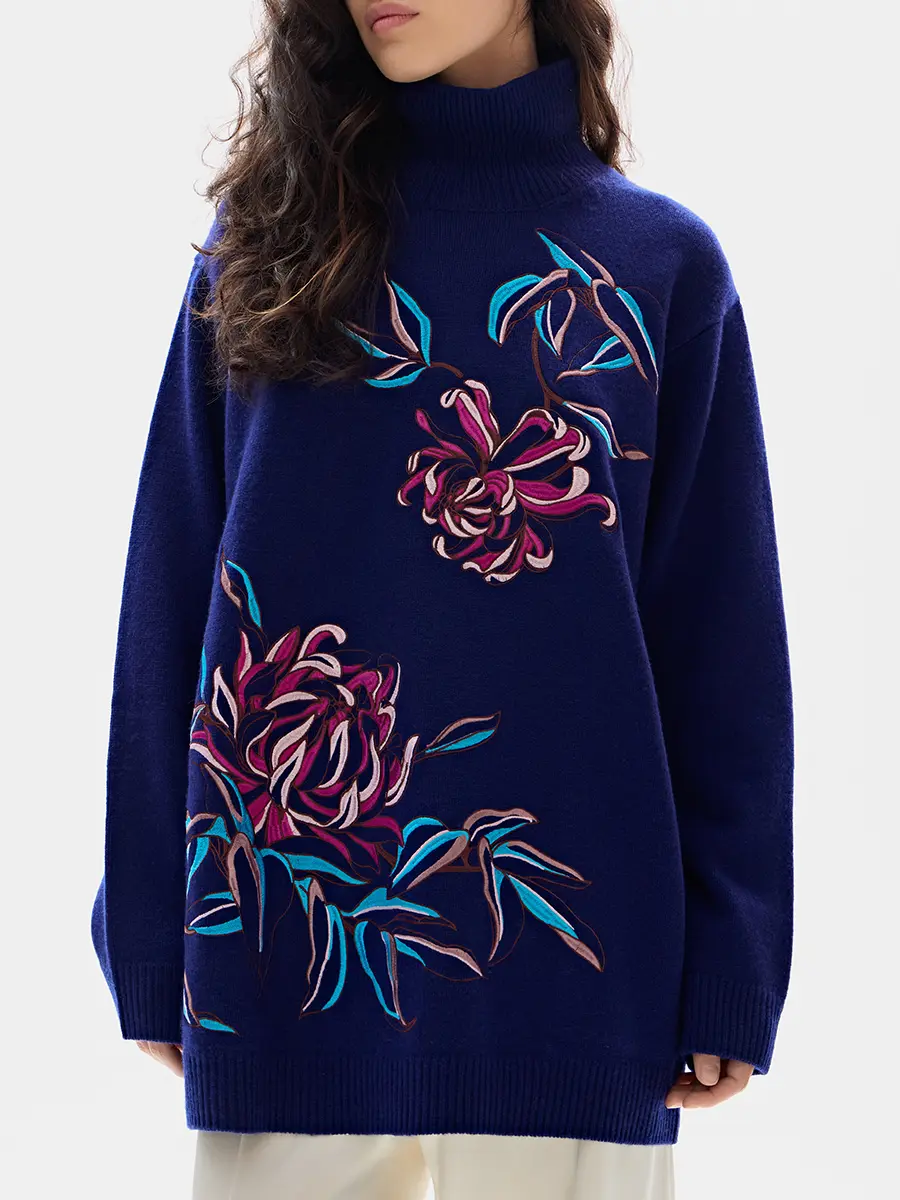 Свитер шерстяной