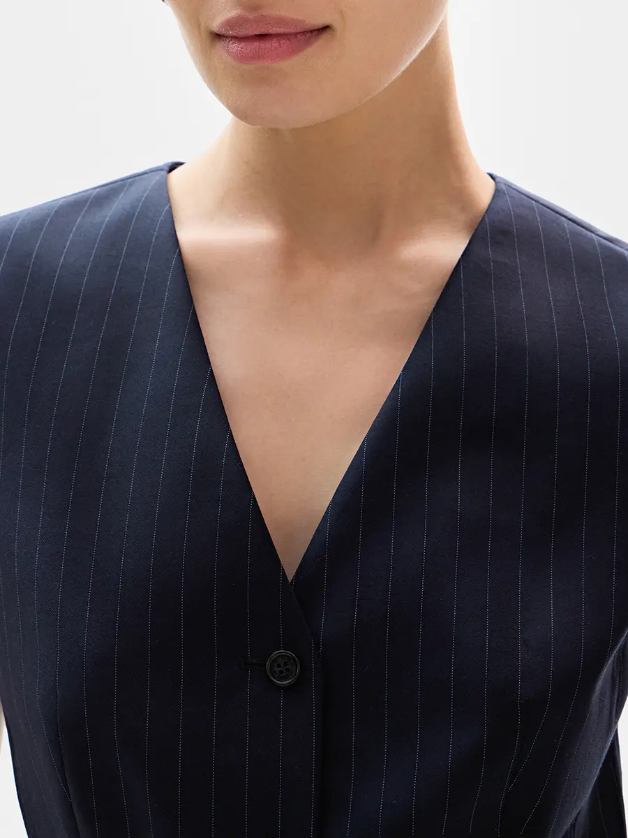 Жилет шерстяной