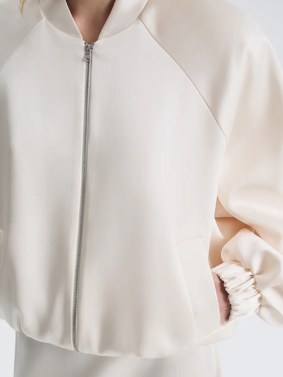 Бомбер  из тафты