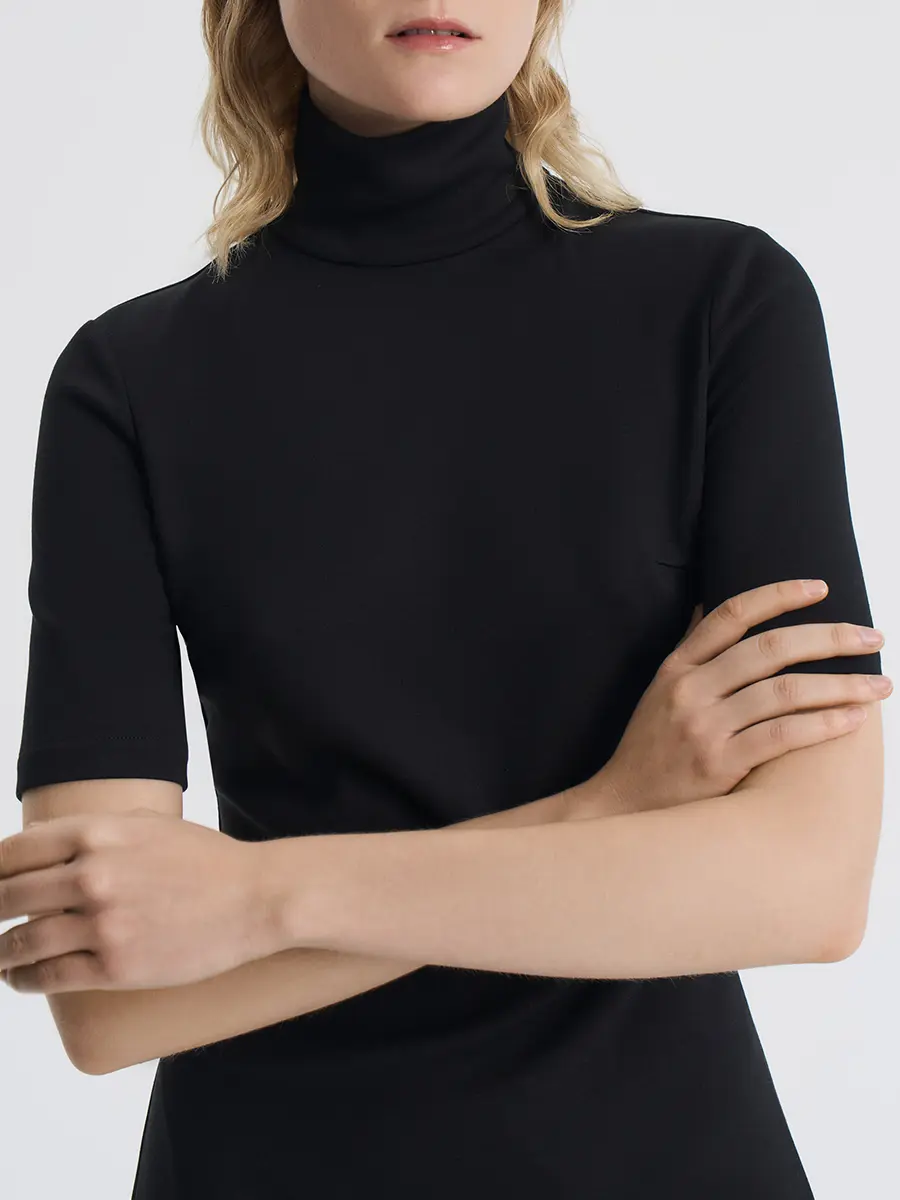 Платье однотонное