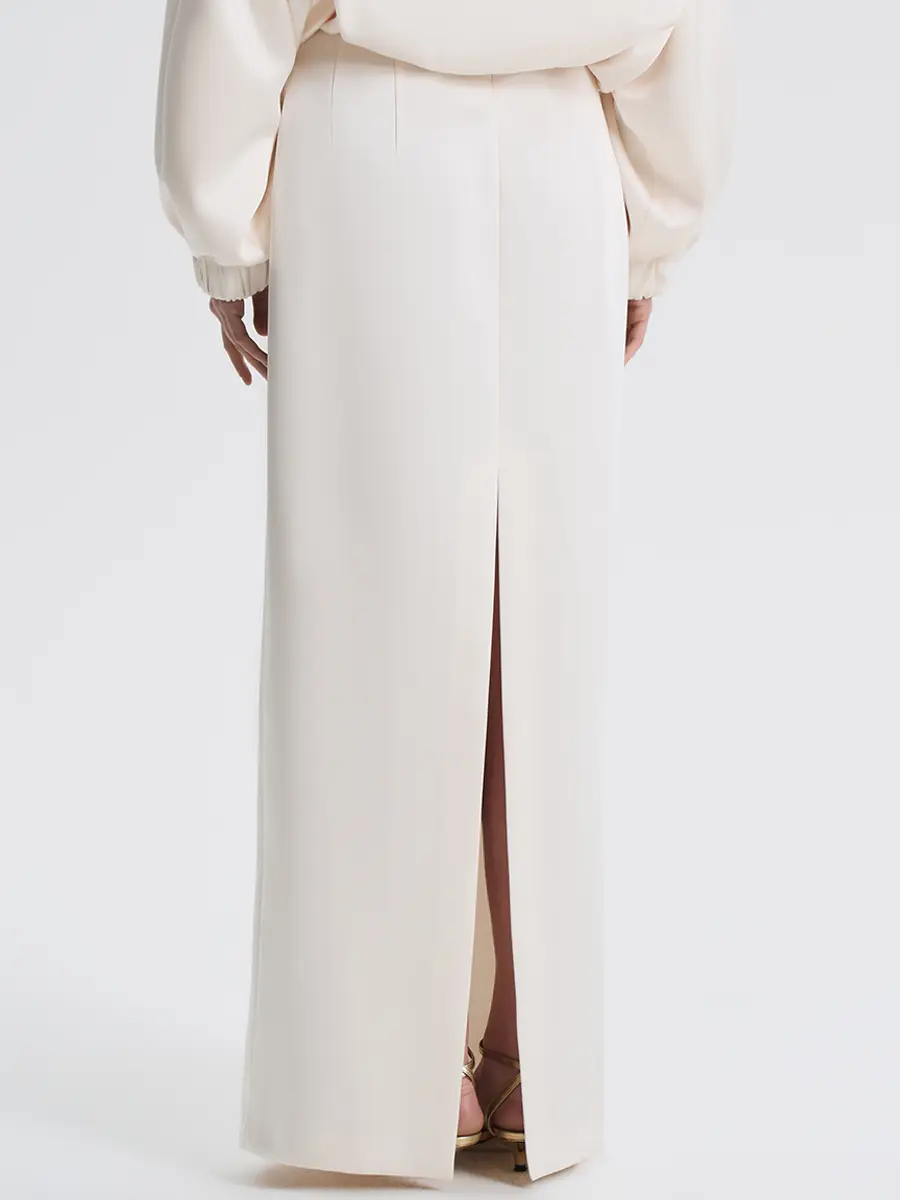 Юбка из атласа