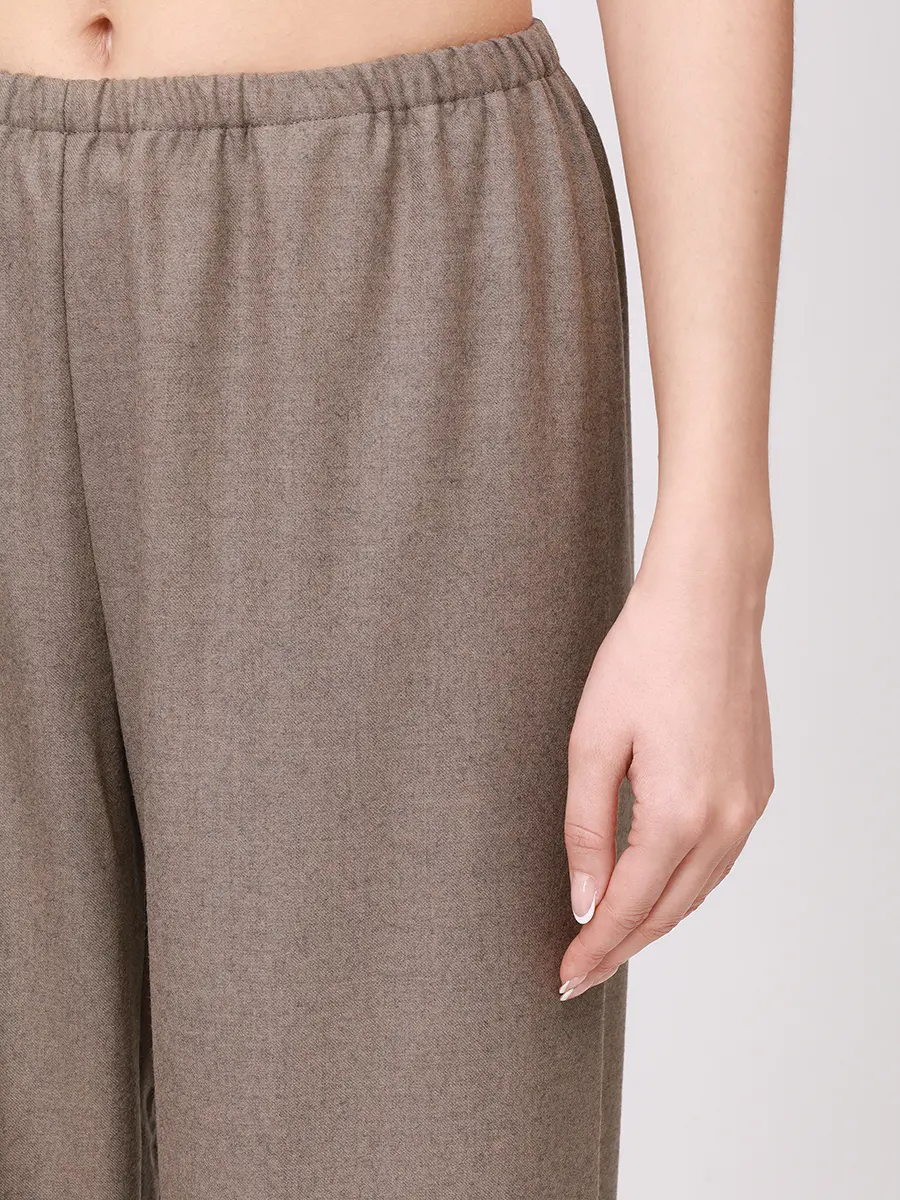 Брюки шерстяные