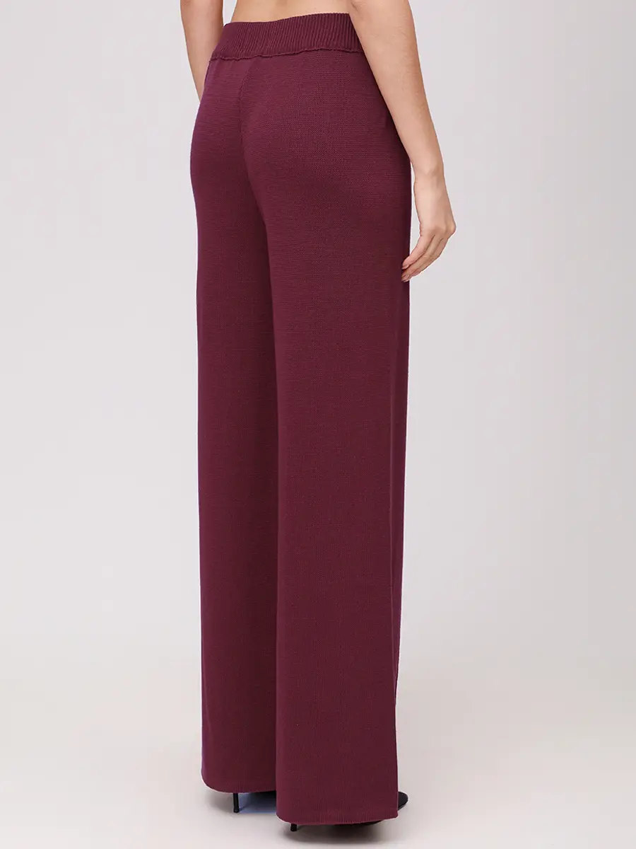 Костюм брючный "стрелки"