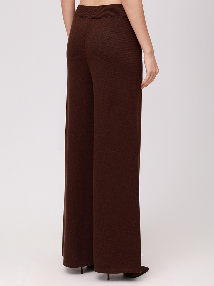 Костюм брючный "стрелки"