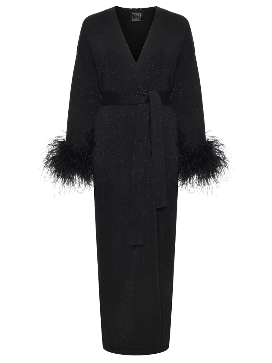 Кардиган-кимоно с перьями на рукавах