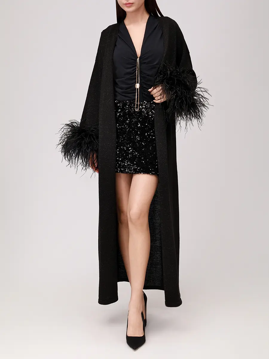 Кардиган-кимоно с перьями на рукавах