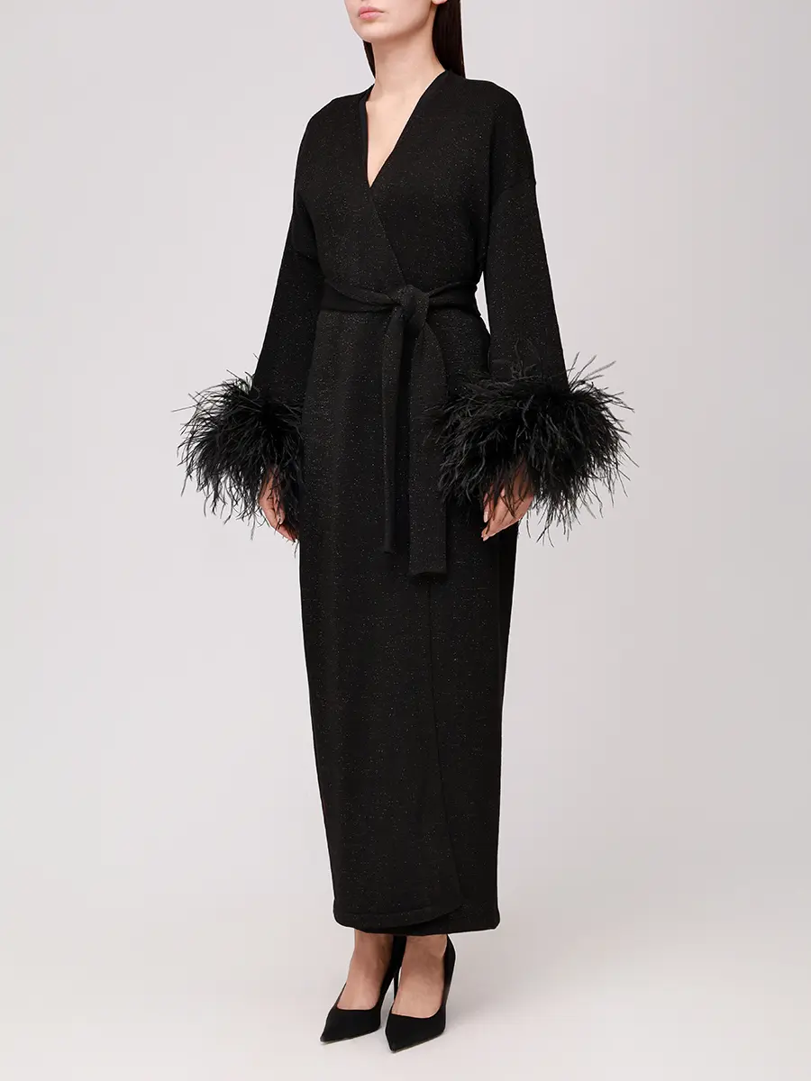 Кардиган-кимоно с перьями на рукавах