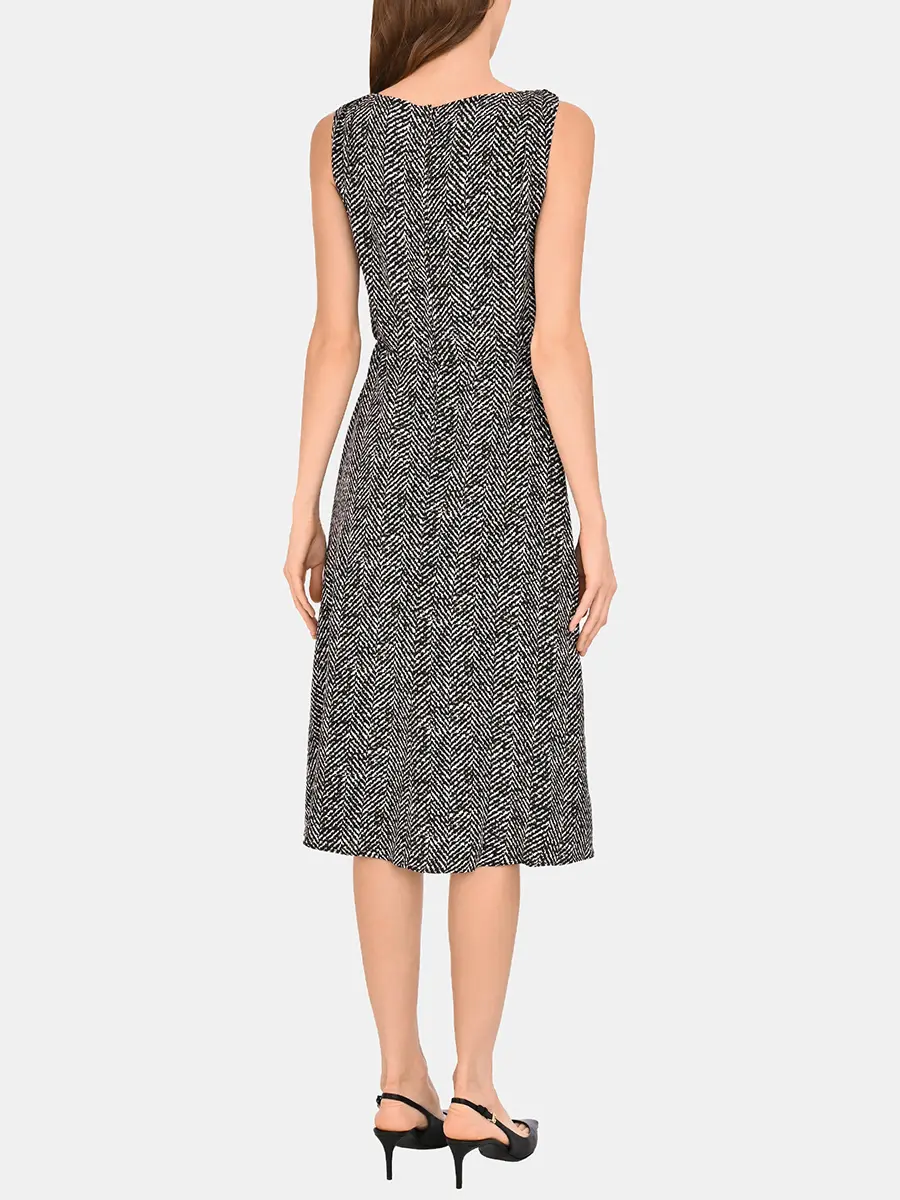 Платье шелковое