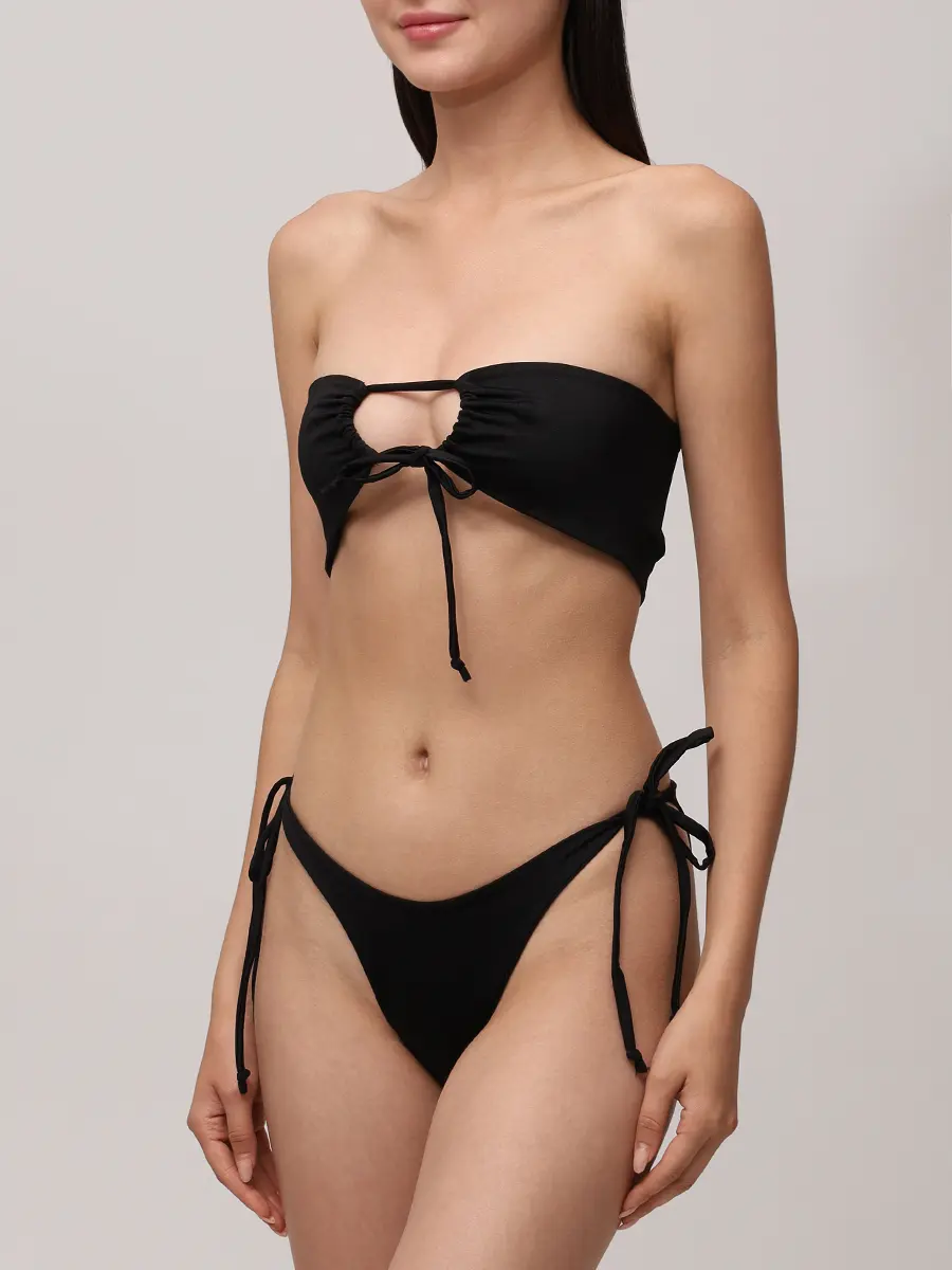 Купальник с двумя лифами