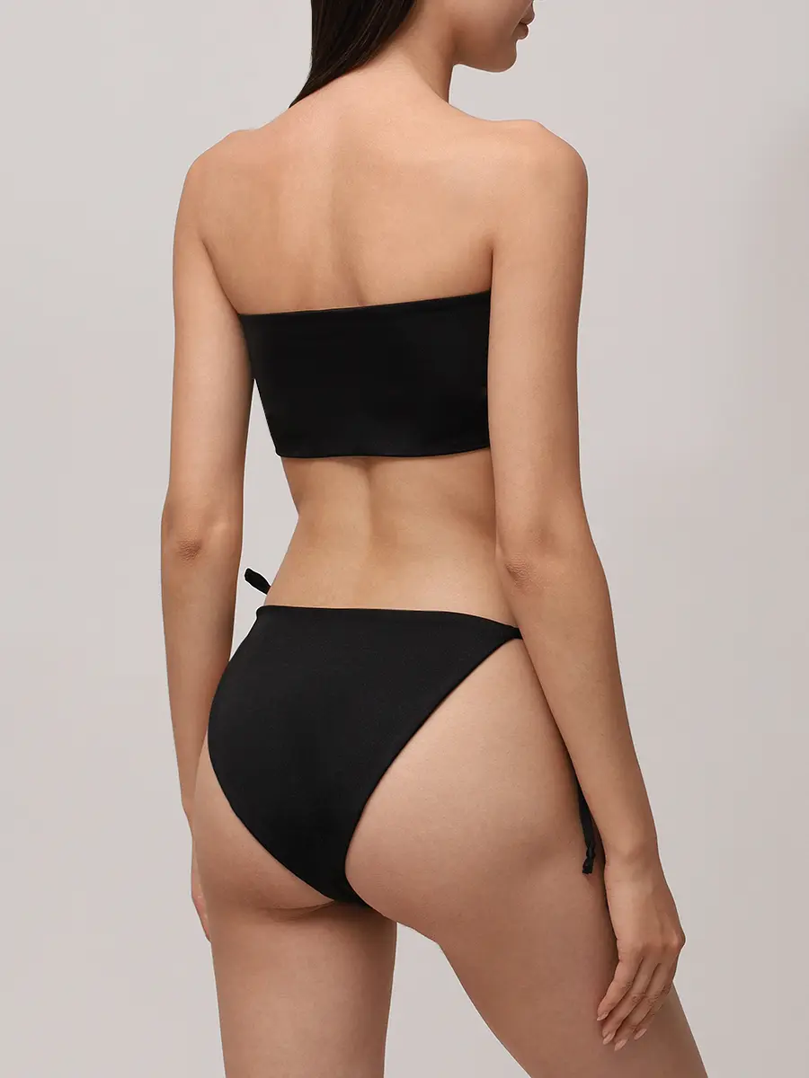 Купальник с двумя лифами