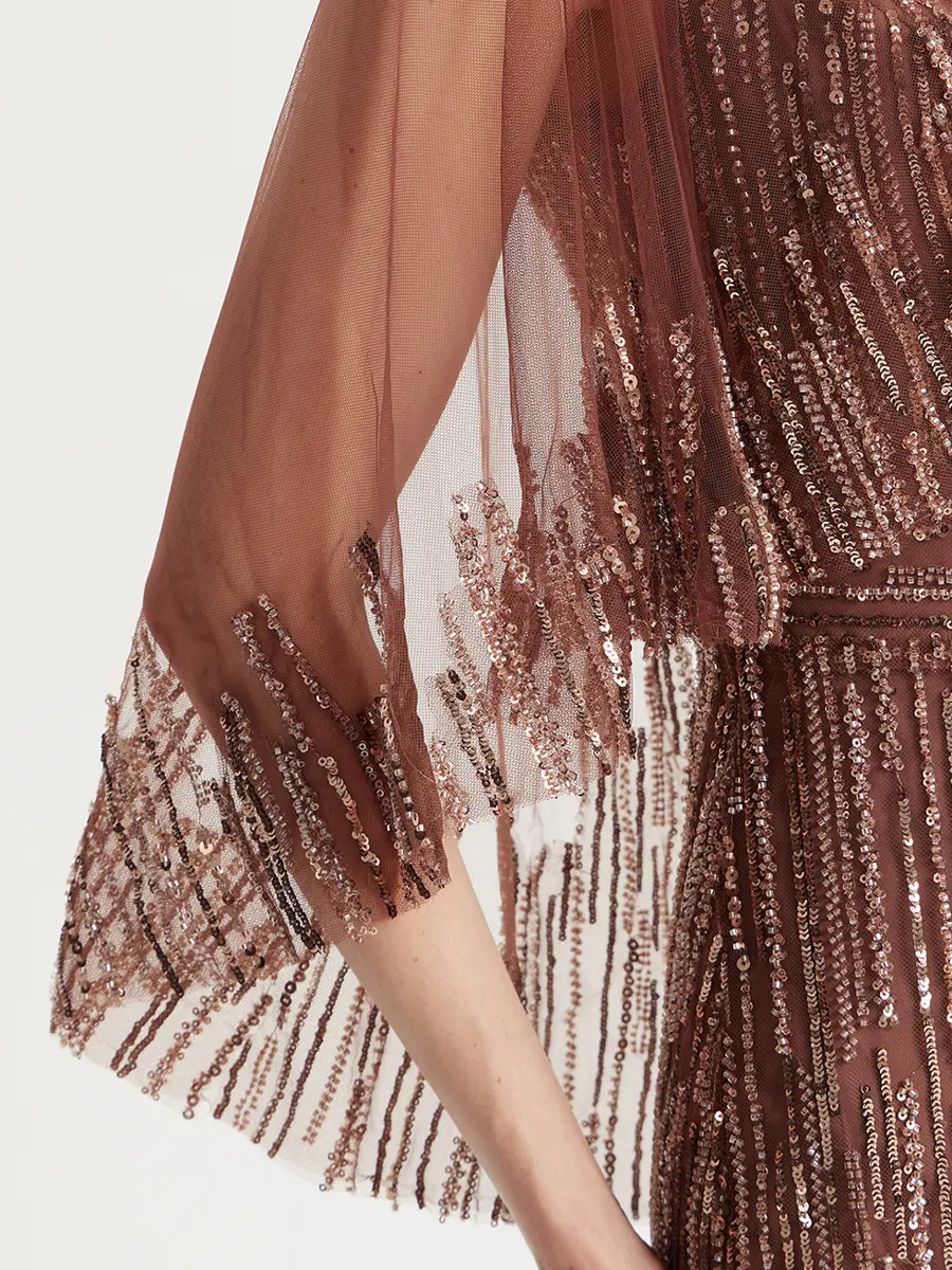 Платье с пайетками