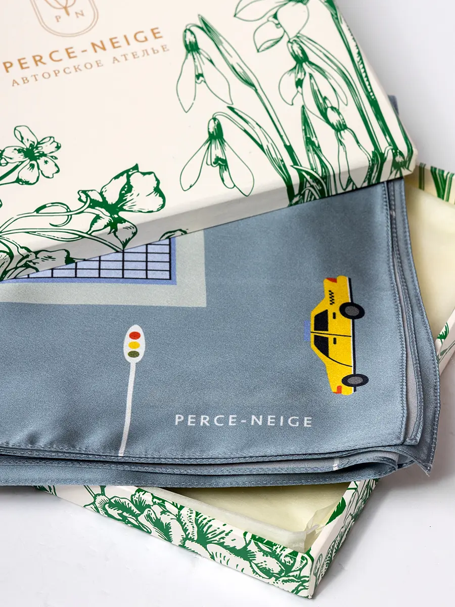 Платок шелковый