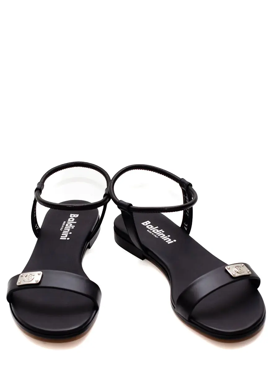 Сандалии кожаные