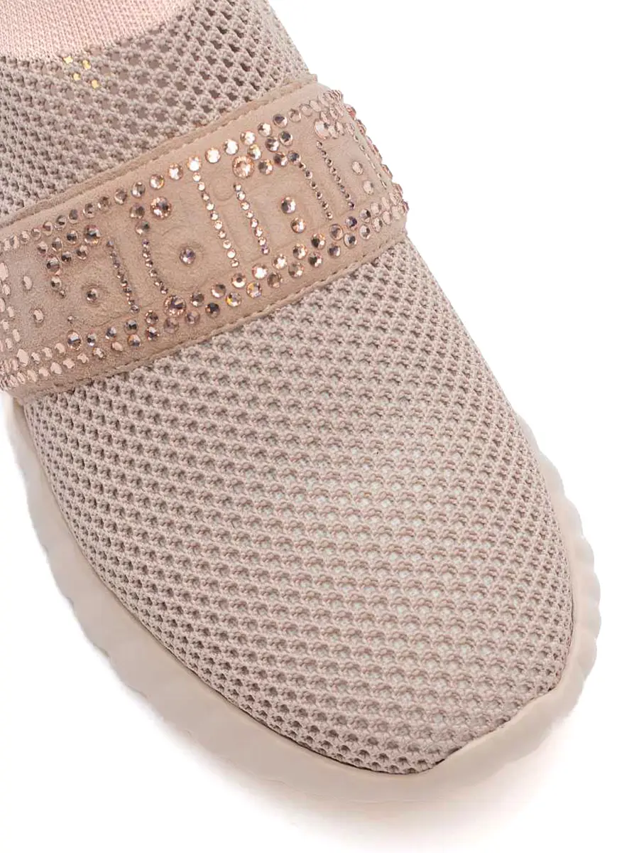 Кроссовки текстильные