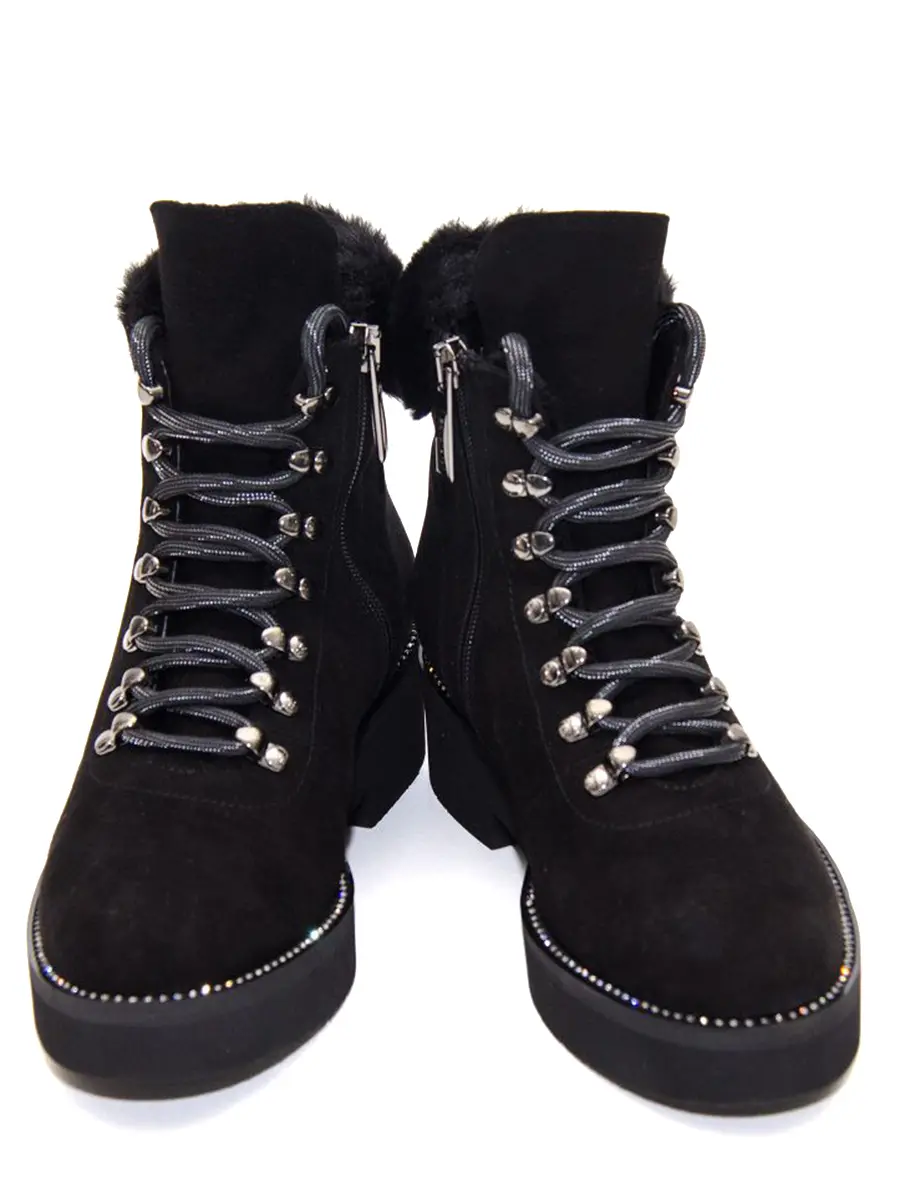 Ботинки замшевые