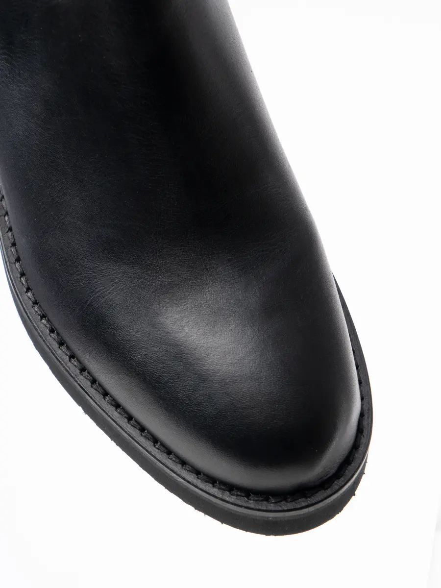 Ботинки кожаные