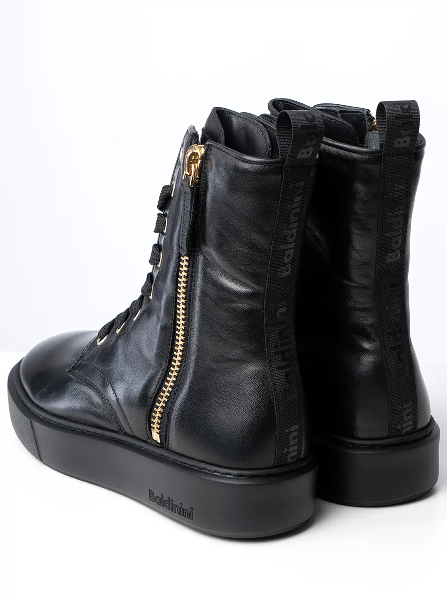 Ботинки кожаные