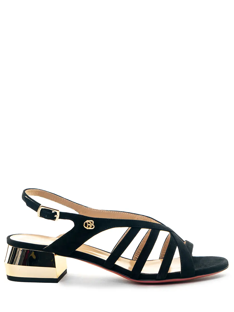 Босоножки замшевые