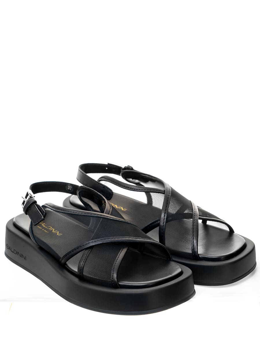 Сандалии однотонные