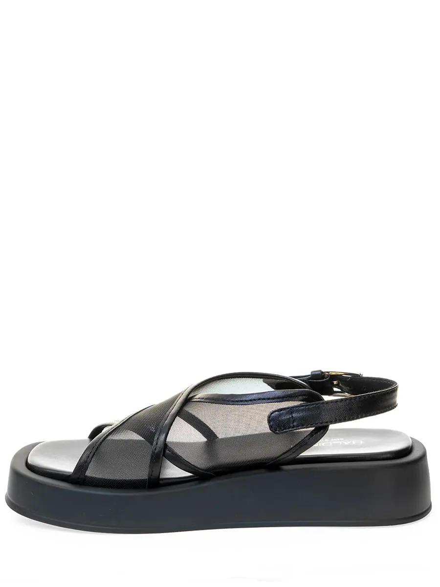 Сандалии однотонные