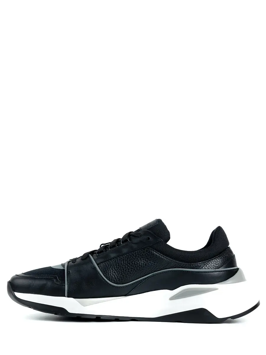 Кроссовки кожаные