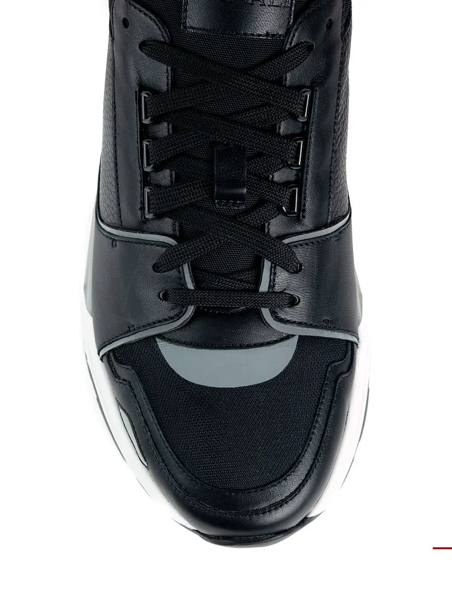 Кроссовки кожаные