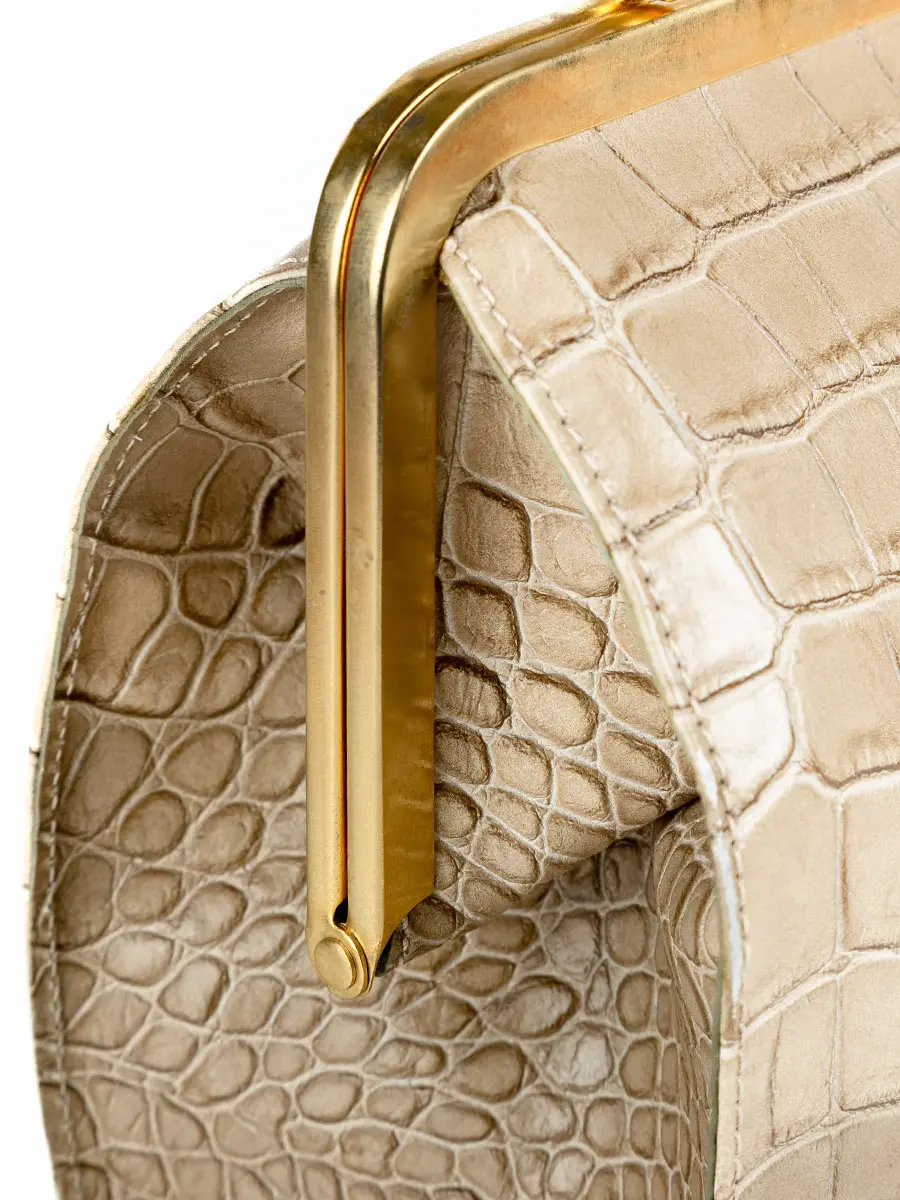 Сумка кожаная