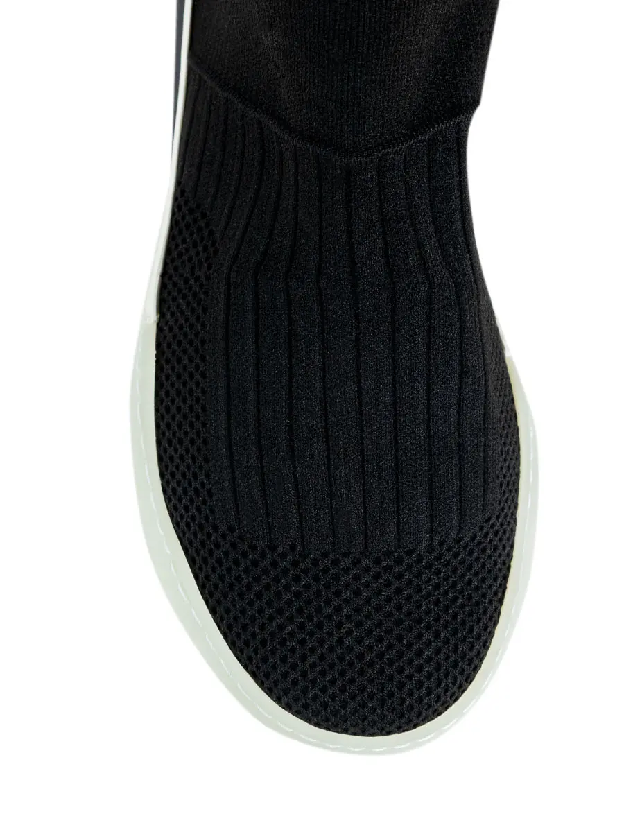 Кроссовки текстильные