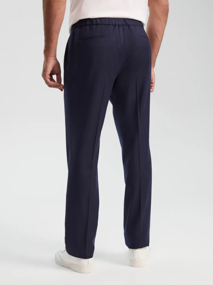 Костюм шерстяной