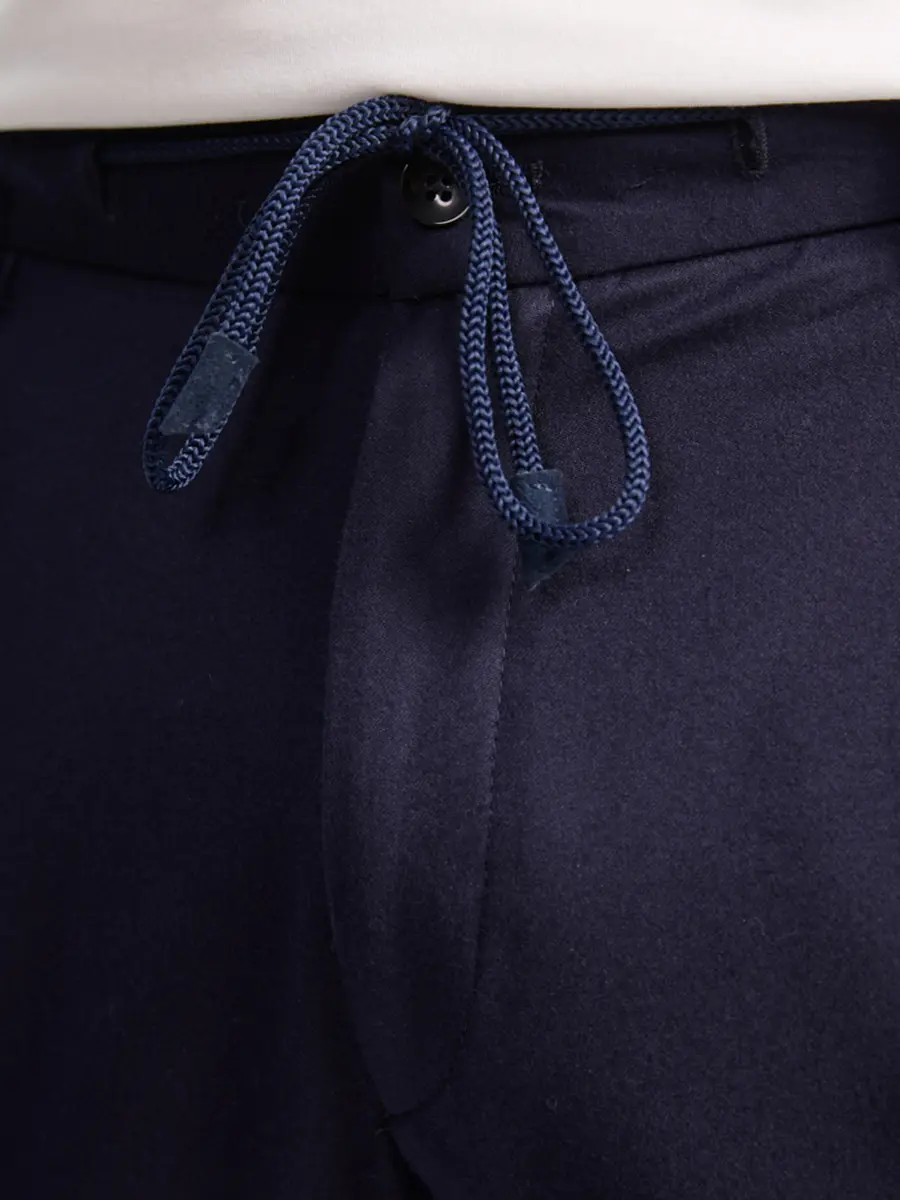 Костюм шерстяной