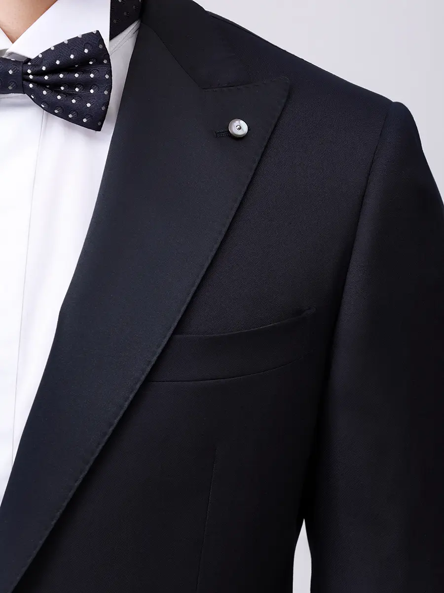 Смокинг шерстяной