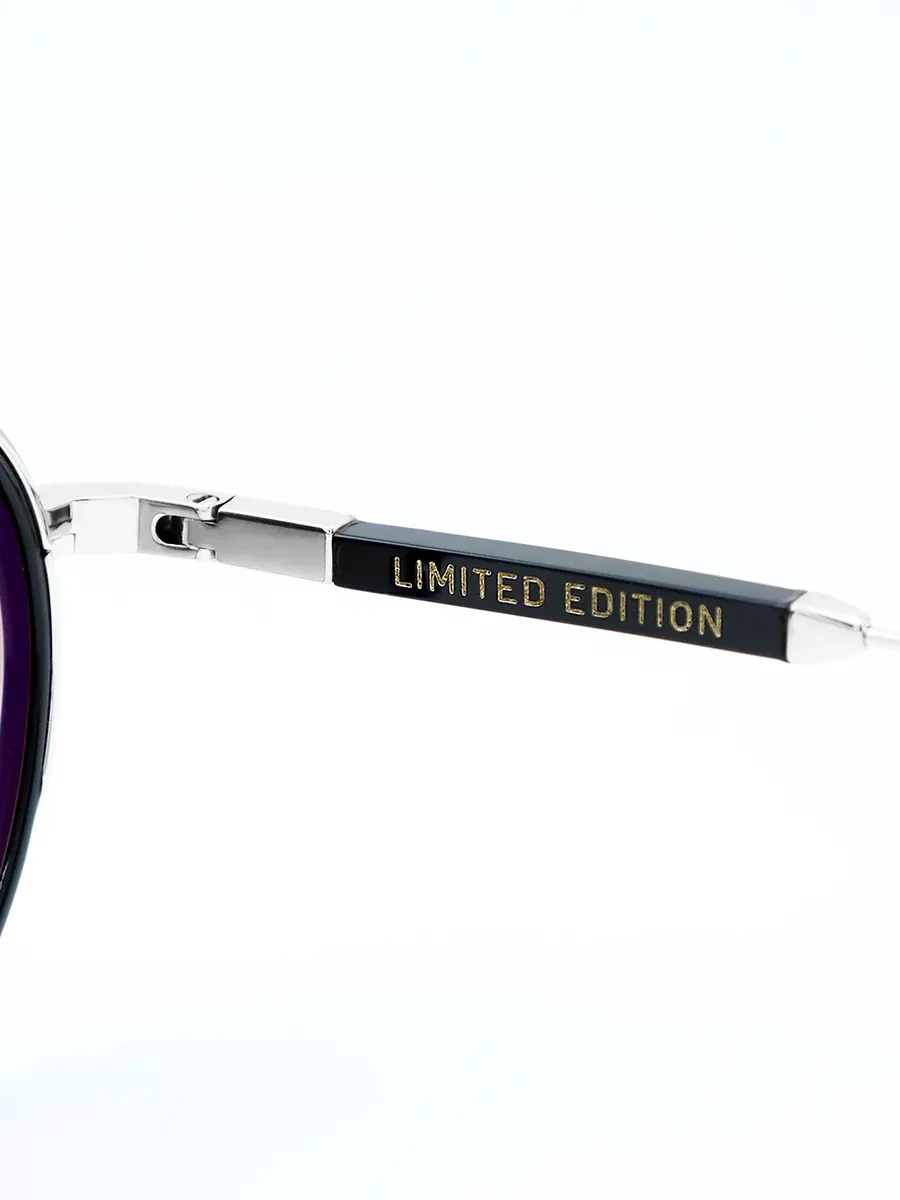 Очки солнцезащитные