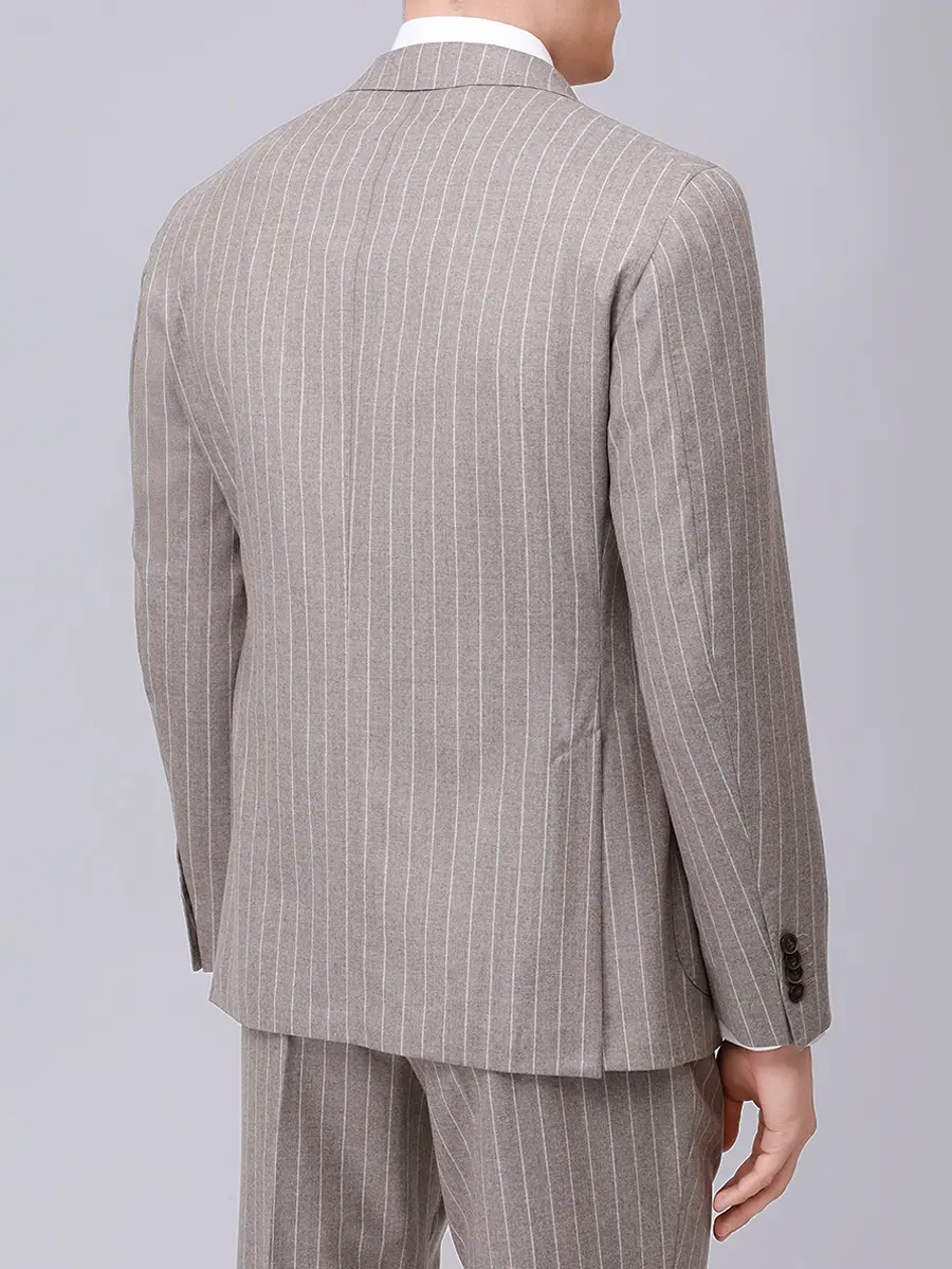 Костюм шерстяной