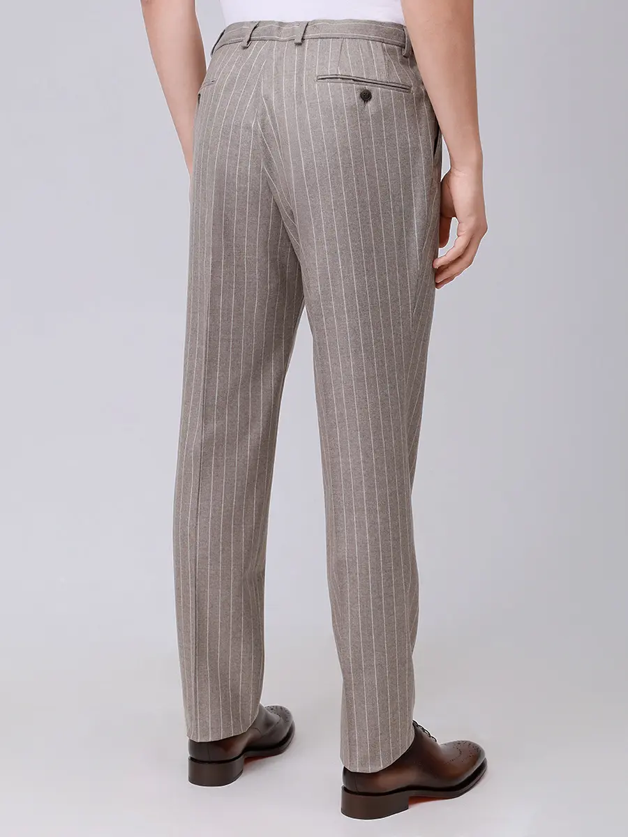 Костюм шерстяной