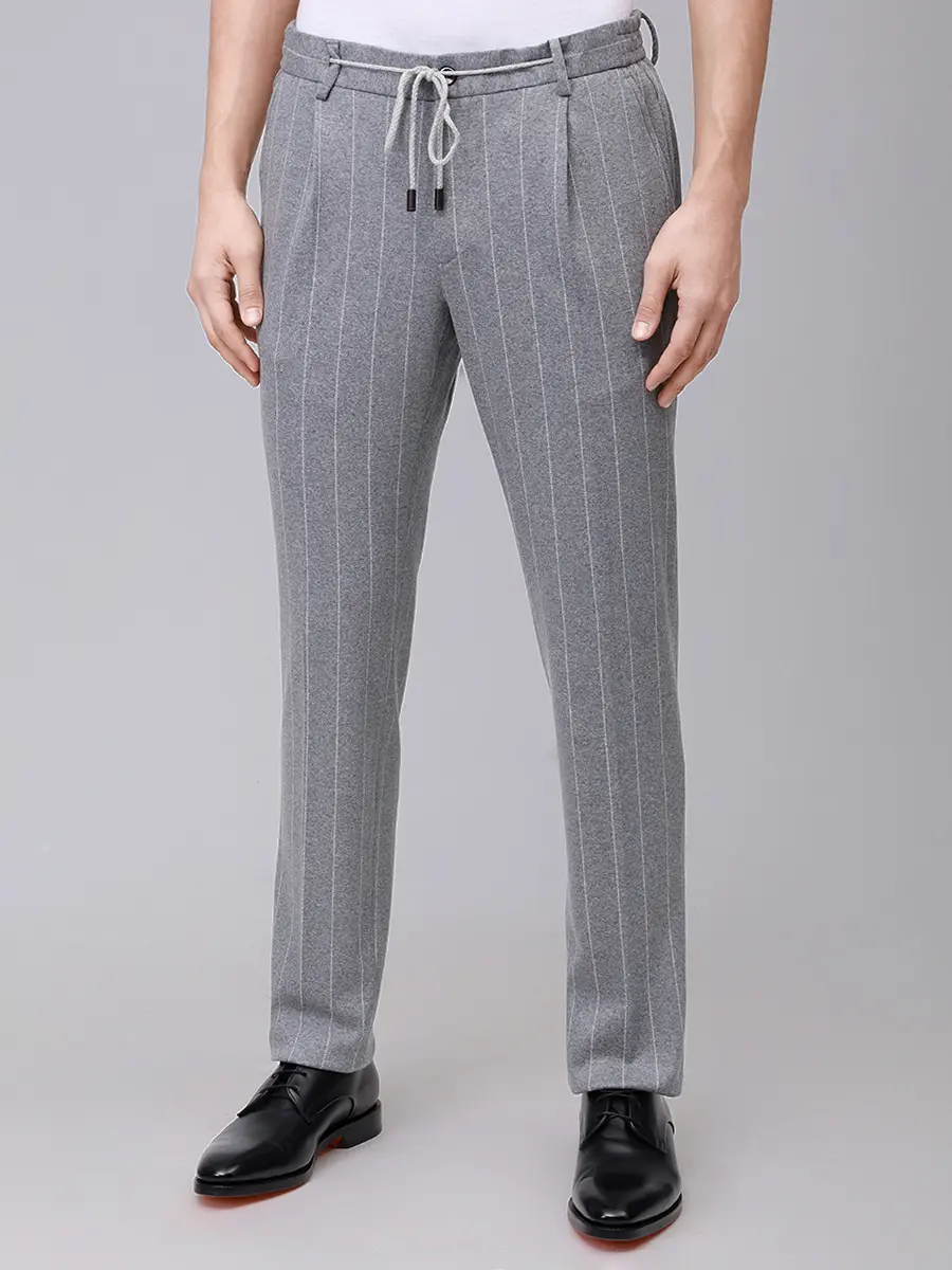 Костюм шерстяной