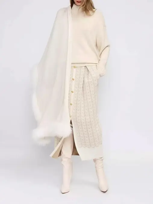 Палантин шерстяной с мехом енота FREE AGE